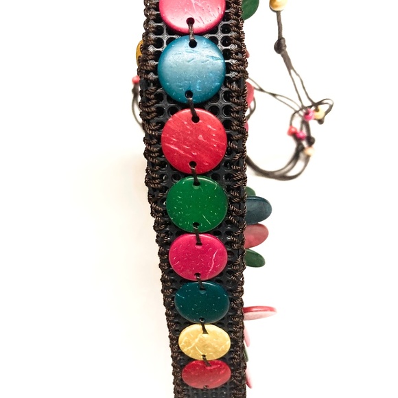 EUC Boho Heart Shaped Crossbody - Picture 8 of 16